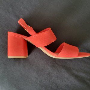 Old Navy Block Heel Sandal, Orange, Suede, Size 10
